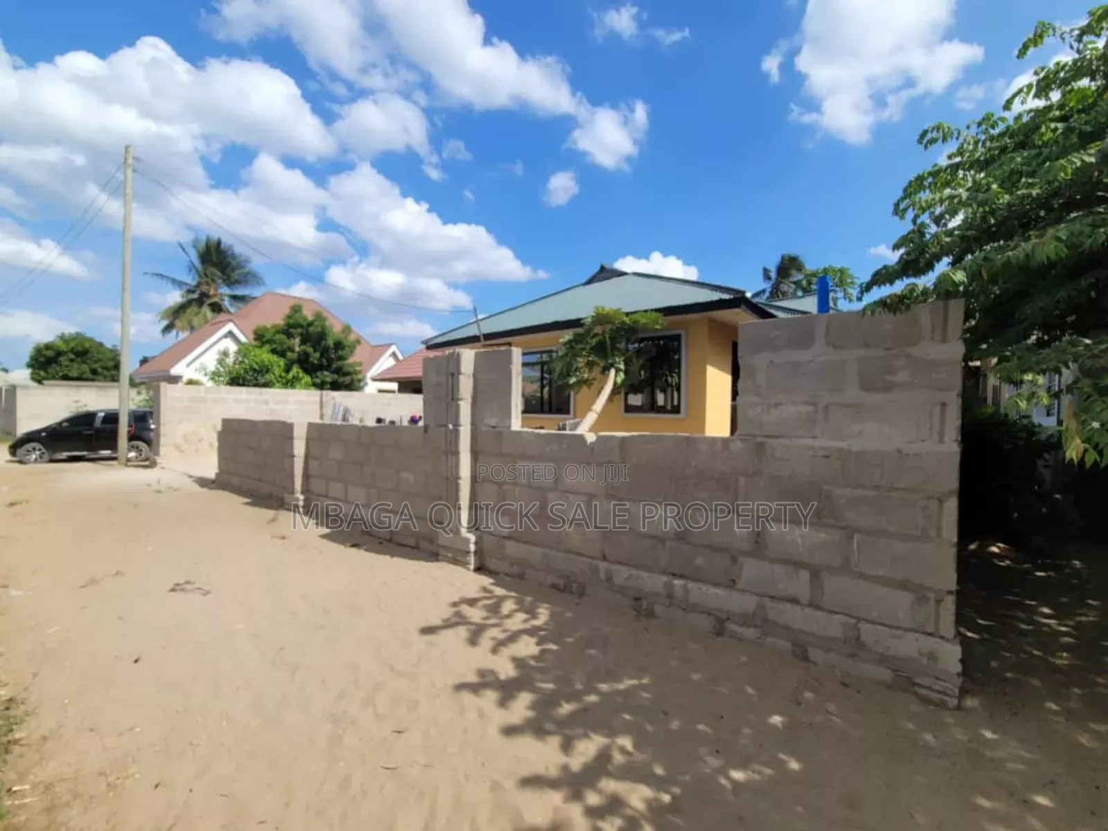 4bdrm House in Mbande, Mbangala for sale