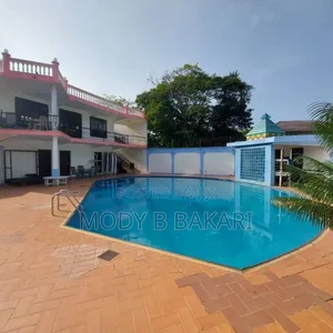 Furnished 4bdrm Villa in Ada Estate for rent
