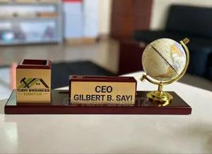 Globe Desk Organiser