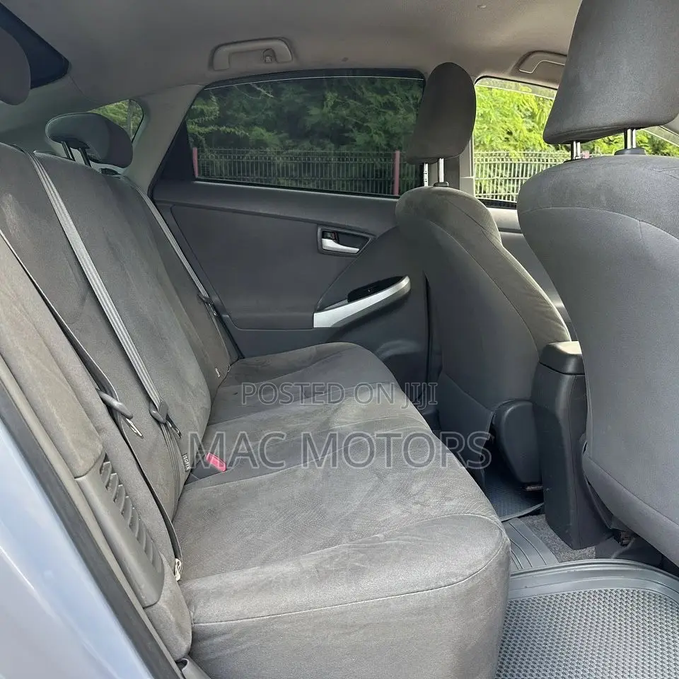 Toyota Prius 2010 Silver