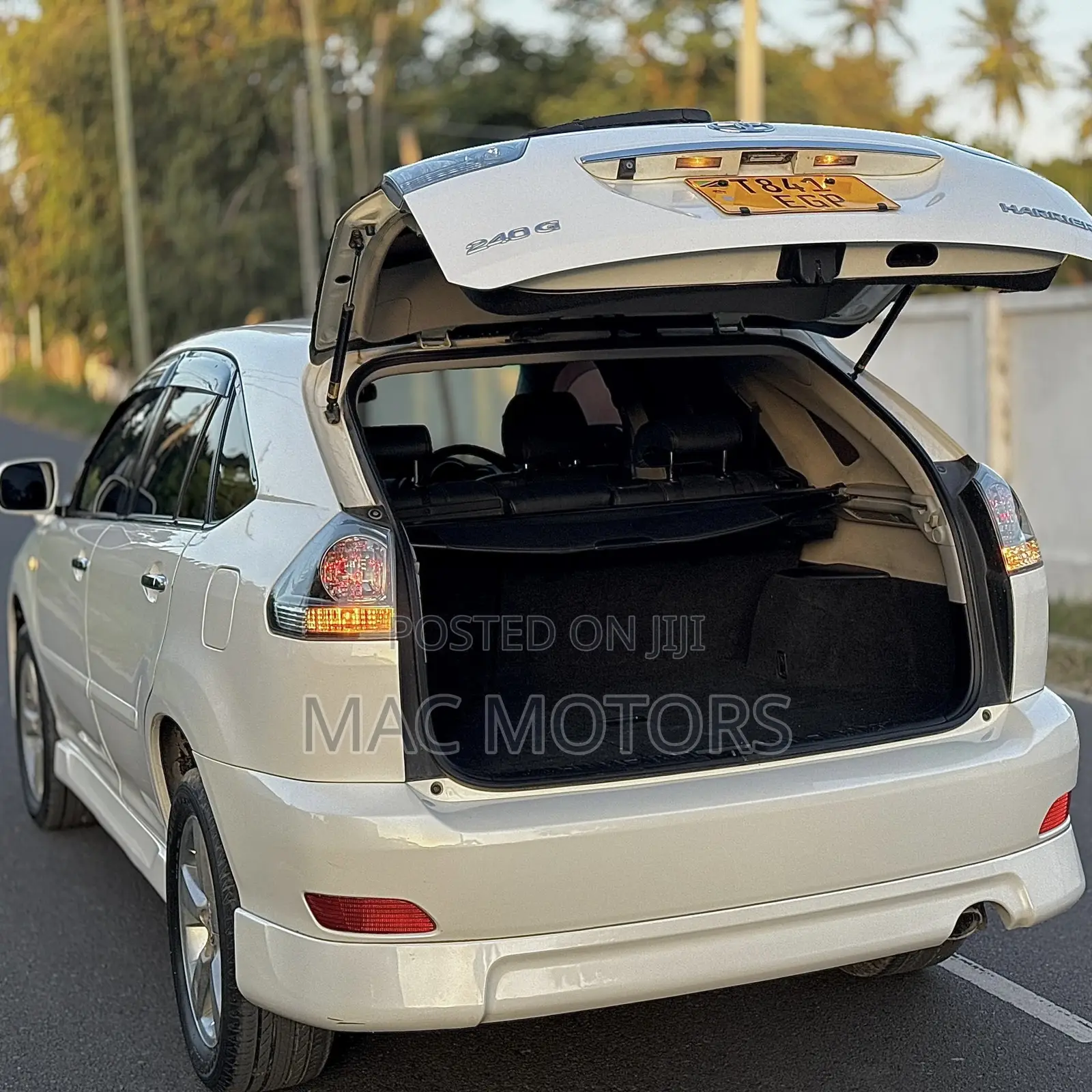 Toyota Harrier 2.4 2007 White