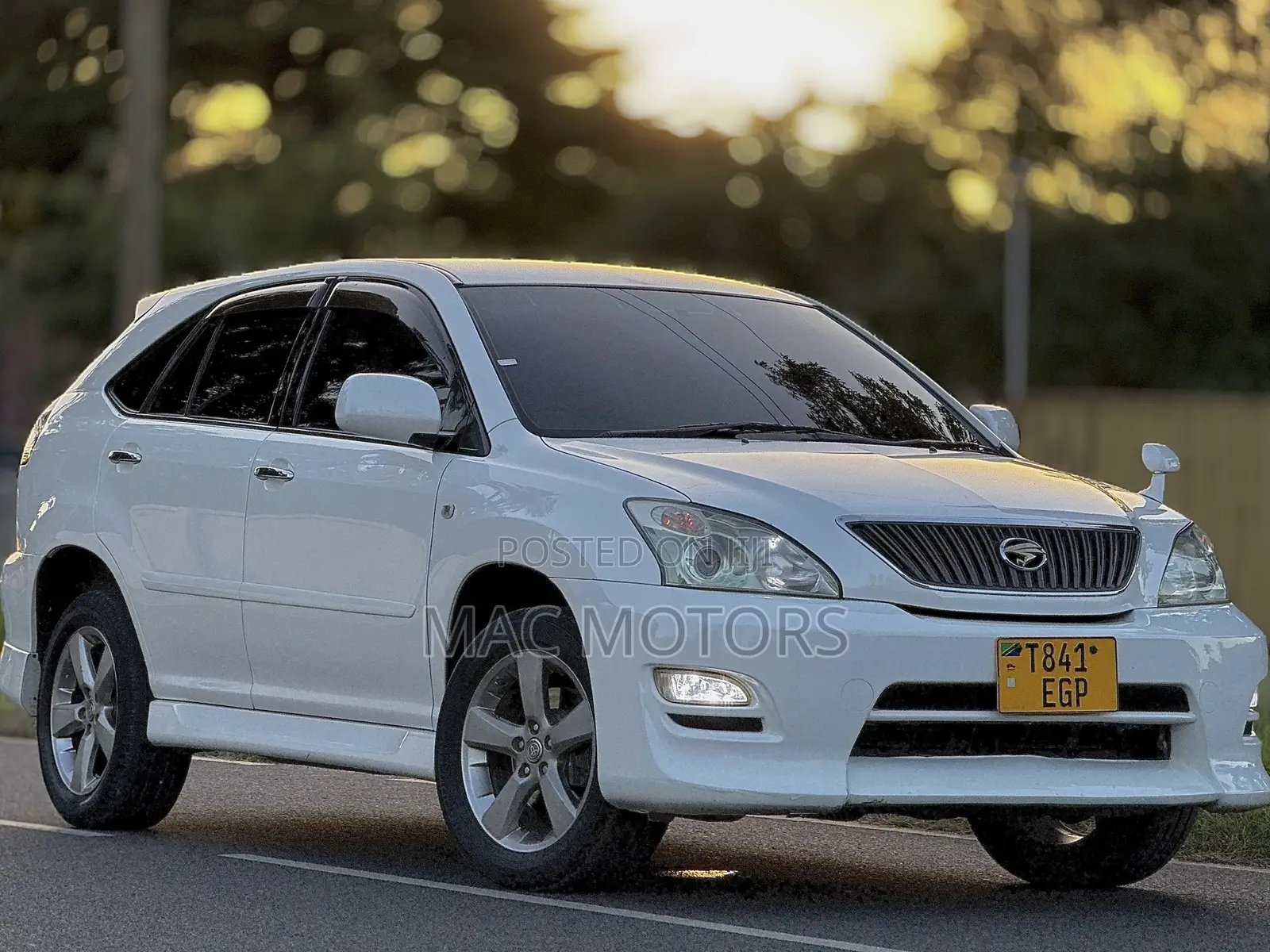 Toyota Harrier 2.4 2007 White