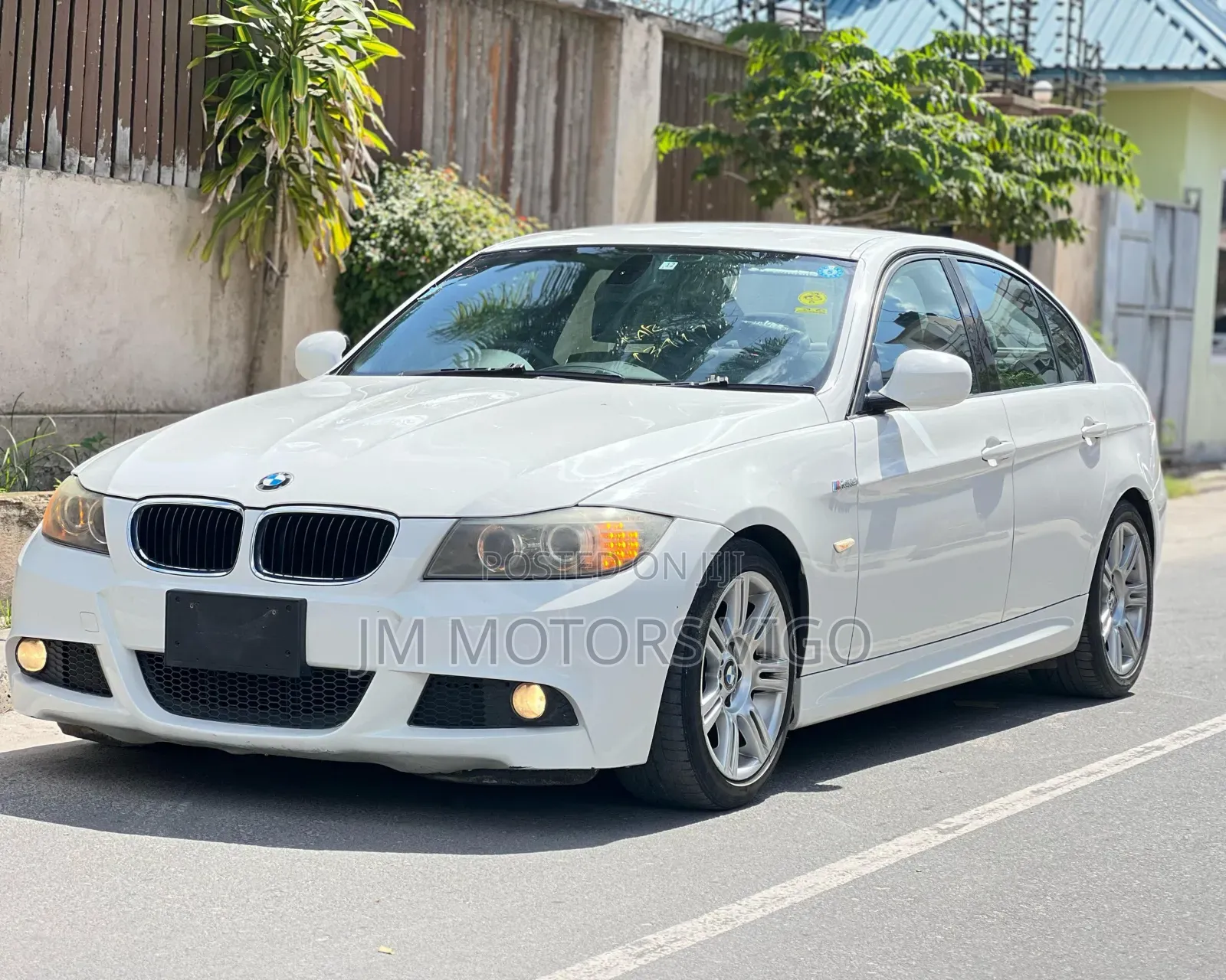BMW 3 Series 2010 Pearl