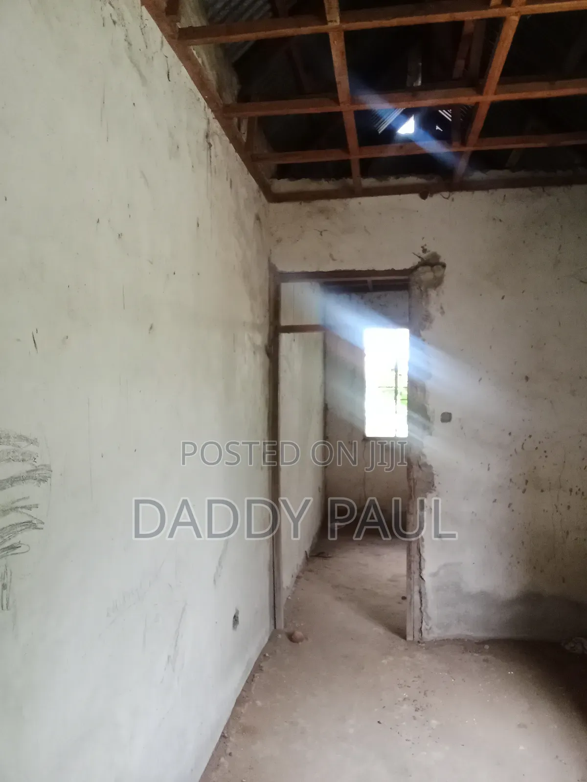 12bdrm House in Bago for sale
