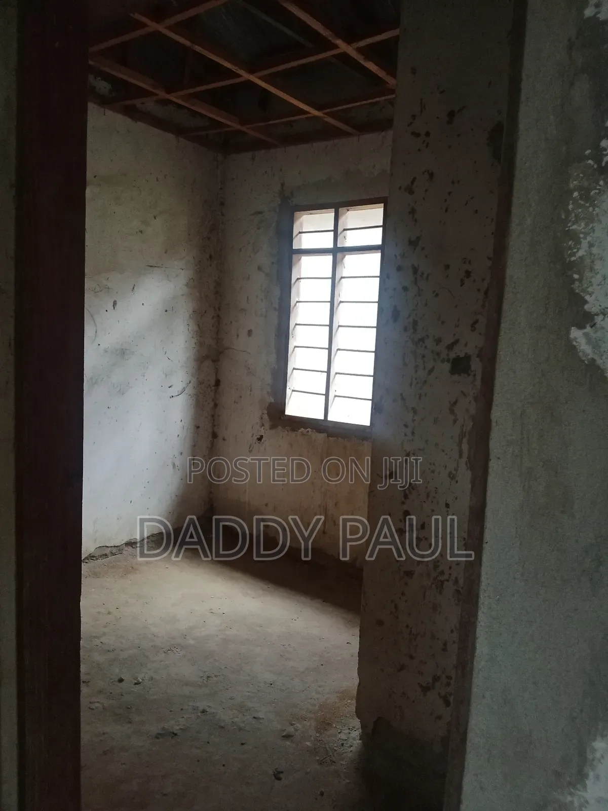12bdrm House in Bago for sale