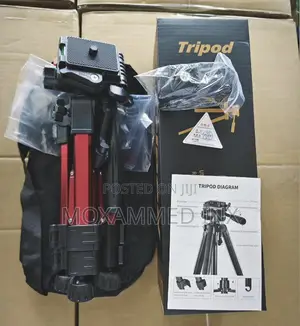 *D20 Tripod Stand