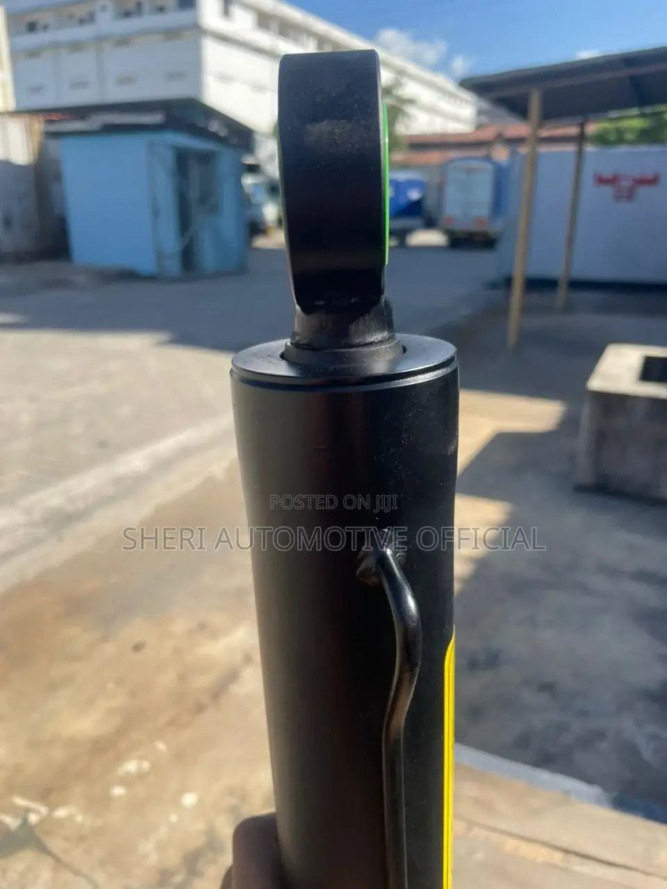 Benz Truck Cabin Cylinder A