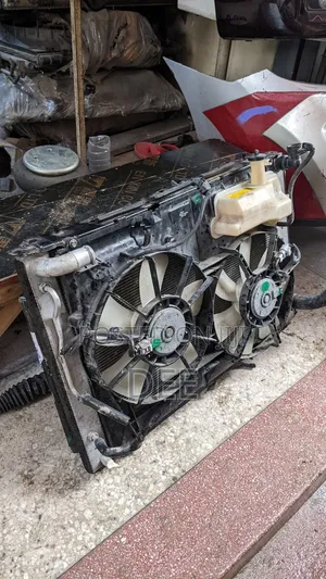 Radiator Harrier Chogo.