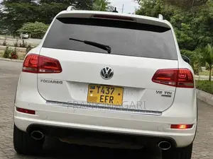 Volkswagen Touareg 2013 White
