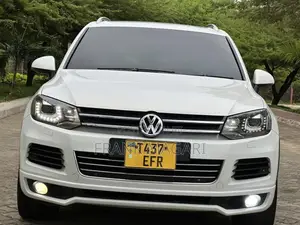 Volkswagen Touareg 2013 White