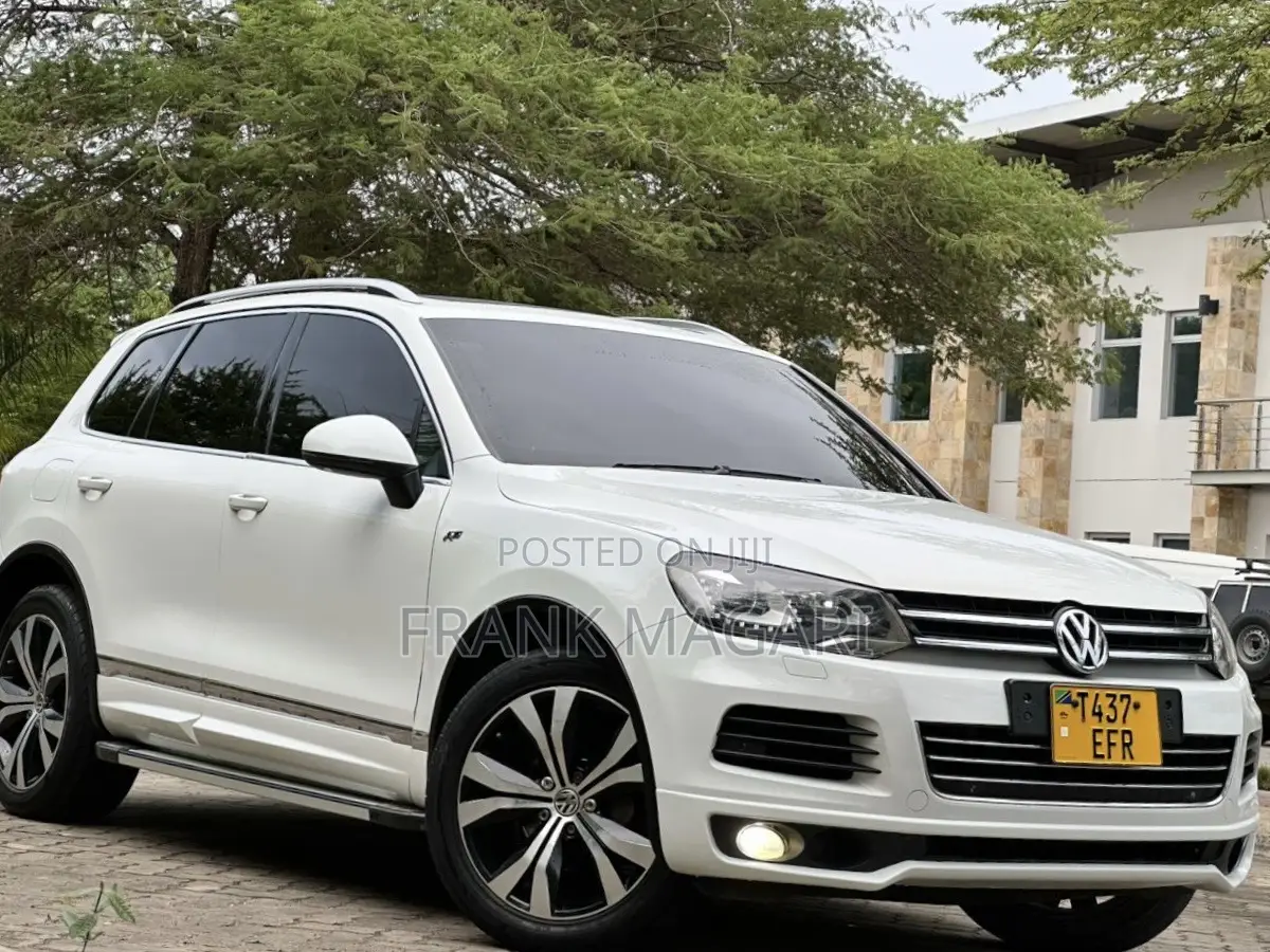Volkswagen Touareg 2013 White