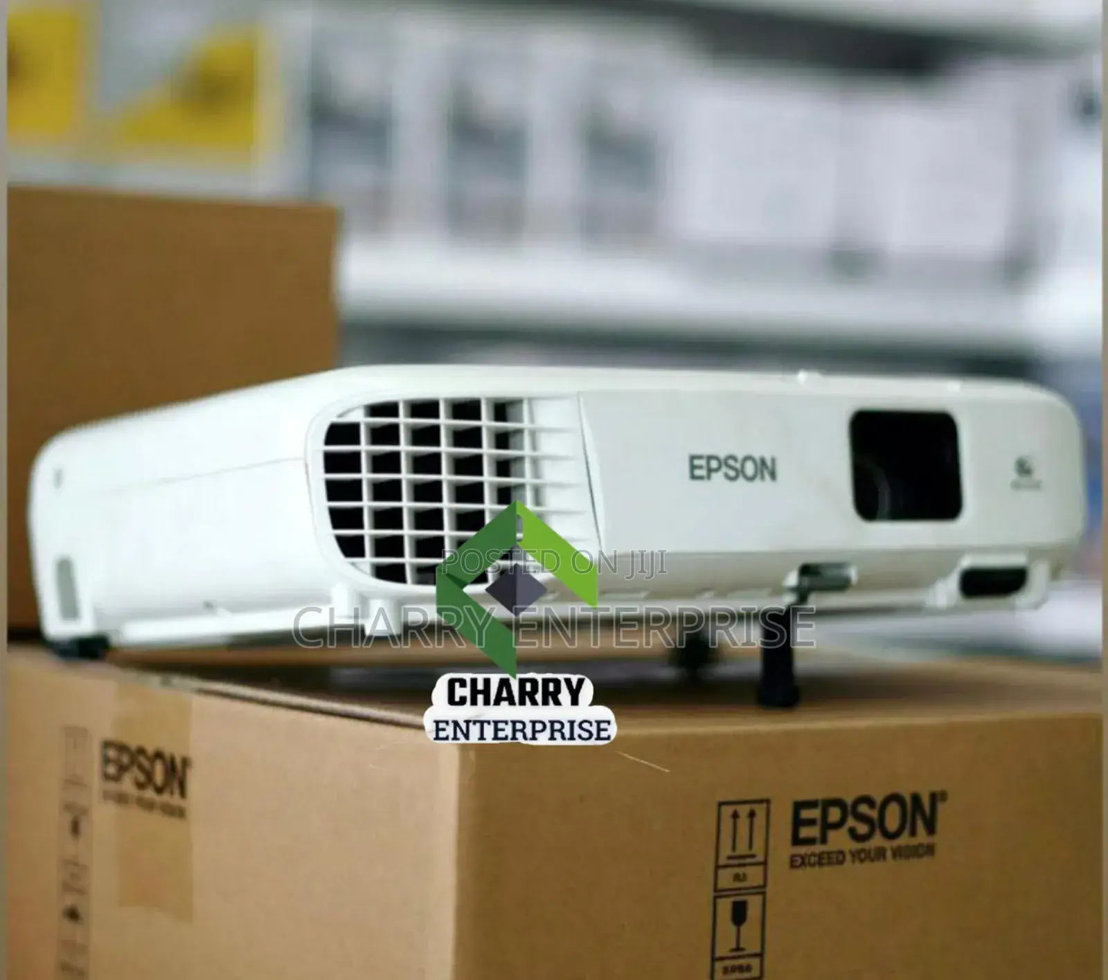 Original Epson Projector S05 High Quality Bright Images