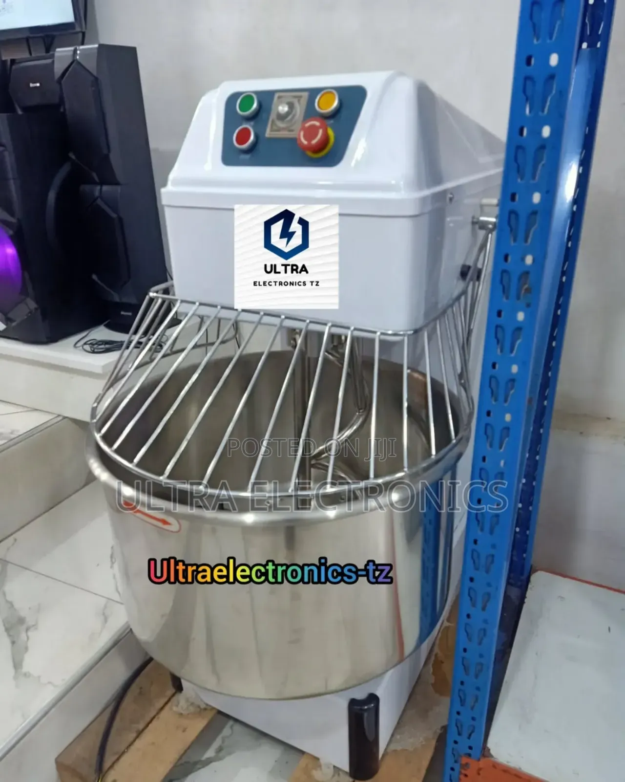 Heavy Duty/Commercial Dough Mixer With Bowl of 54 L