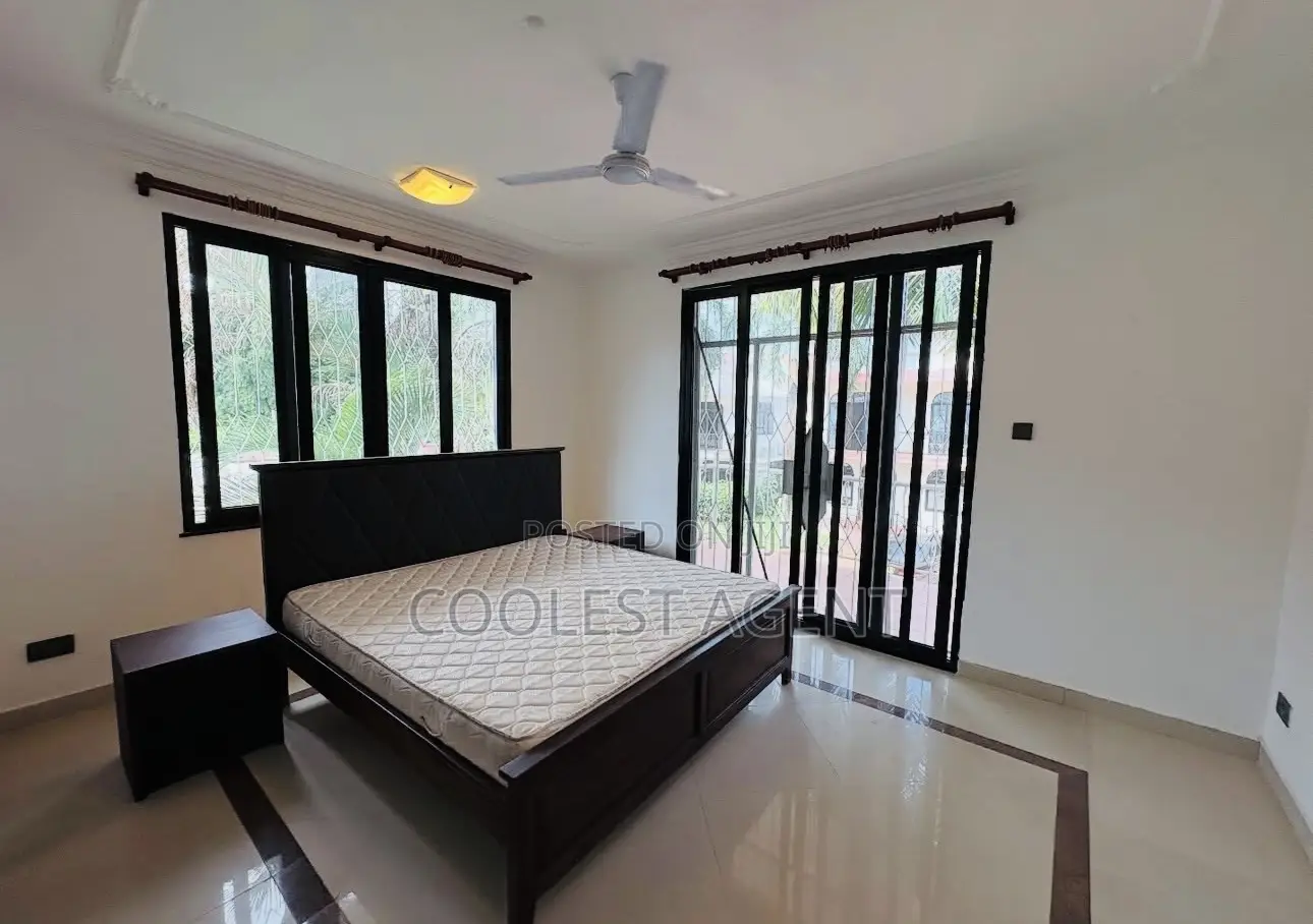 Furnished 4bdrm Villa in Coolest Estate for rent