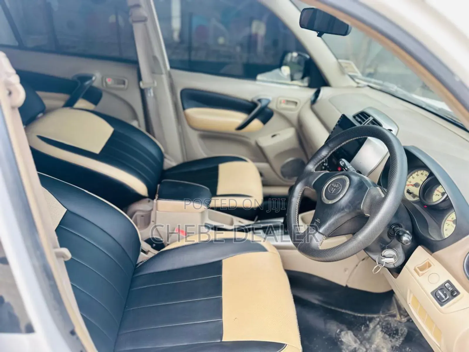 Toyota RAV4 2004 White