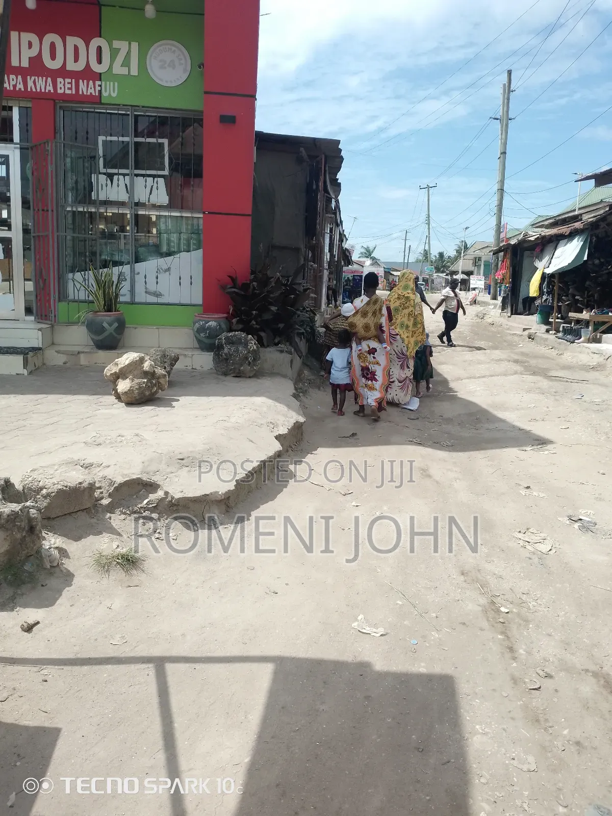 Fremu 35+Ukumbi Zinauzwa Bilion 4.5 Ukonga Moshibar Location