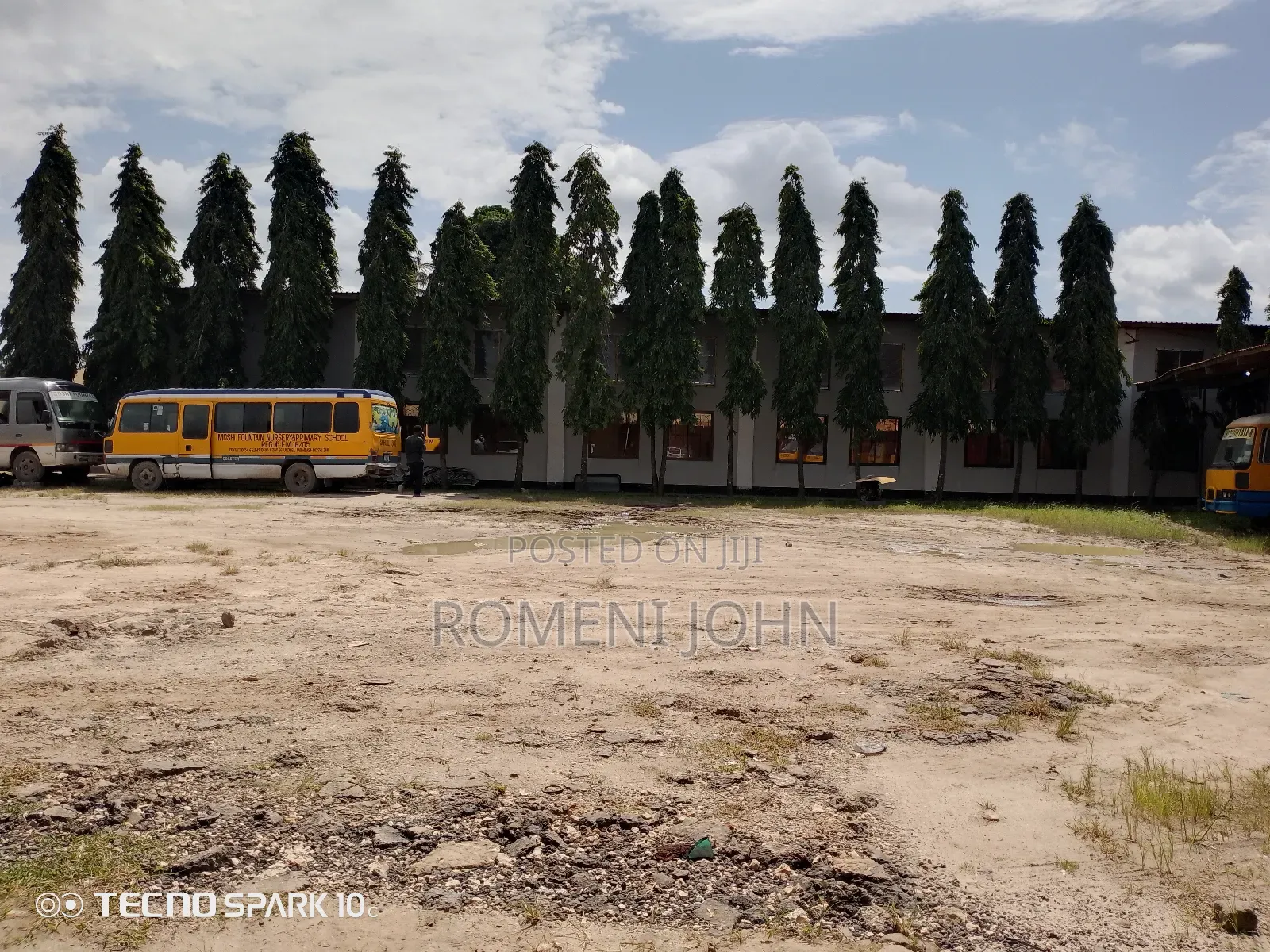 Fremu 35+Ukumbi Zinauzwa Bilion 4.5 Ukonga Moshibar Location