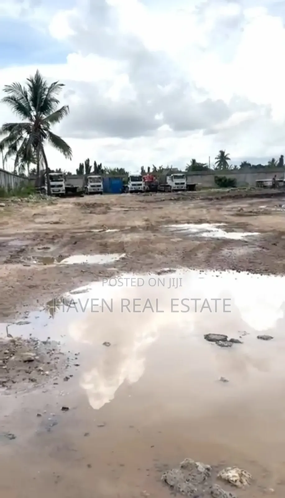 Yard Inauzwa Buguruni Mandela Road