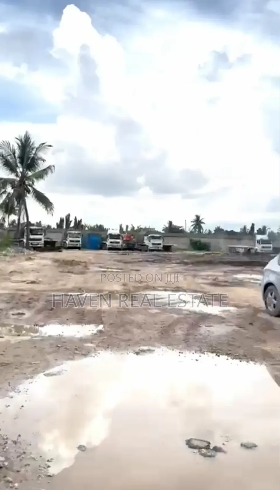 Yard Inauzwa Buguruni Mandela Road