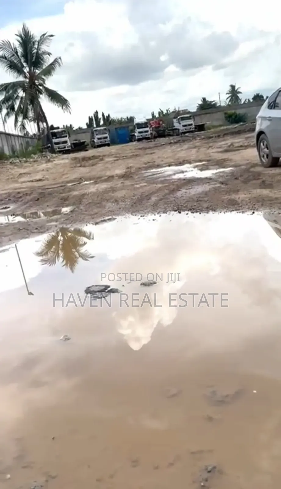Yard Inauzwa Buguruni Mandela Road