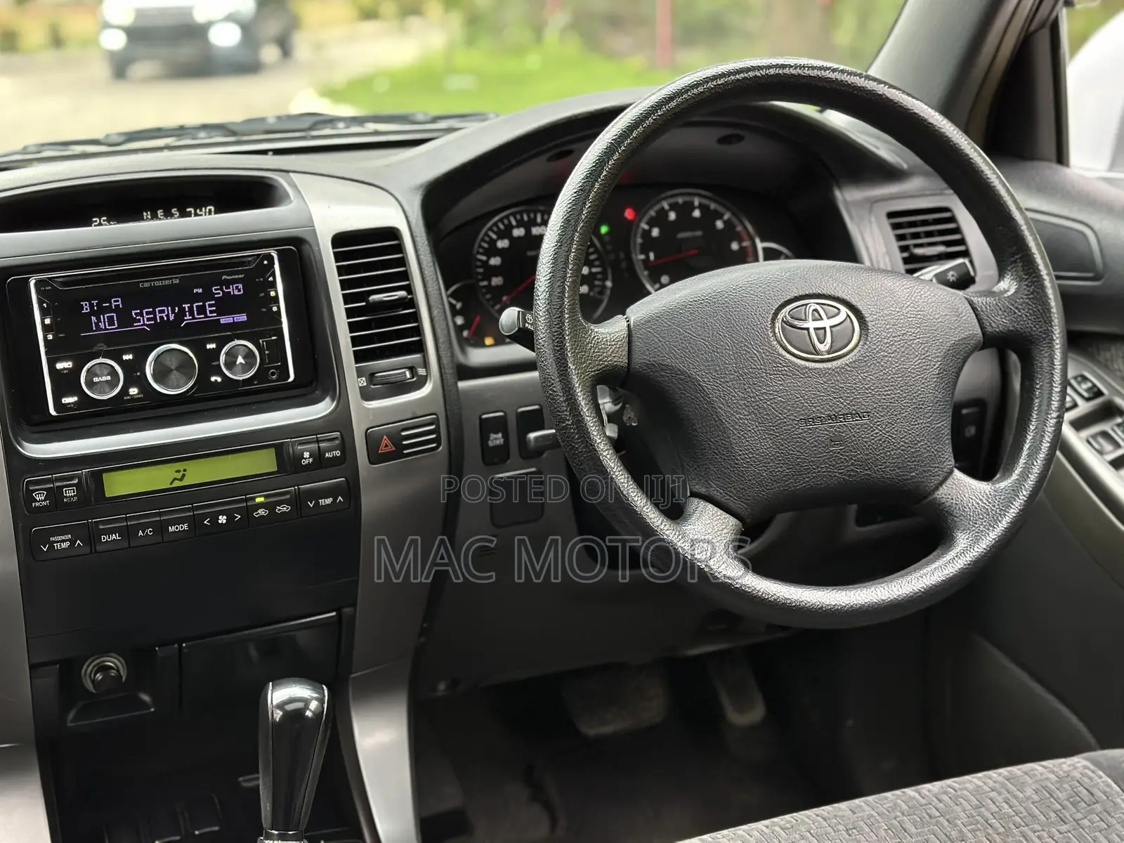 Toyota Land Cruiser Prado 2.7 5dr 2004 Silver