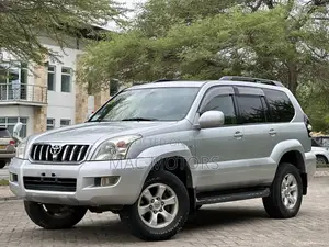 Toyota Land Cruiser Prado 2.7 5dr 2004 Silver