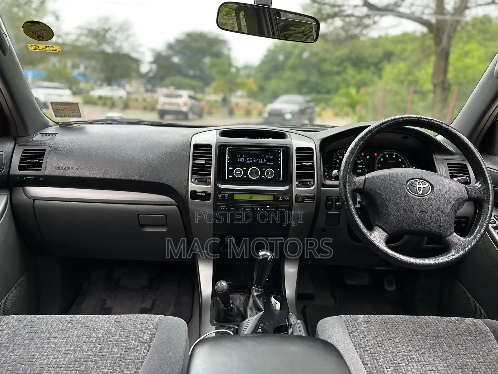 Toyota Land Cruiser Prado 2.7 5dr 2004 Silver