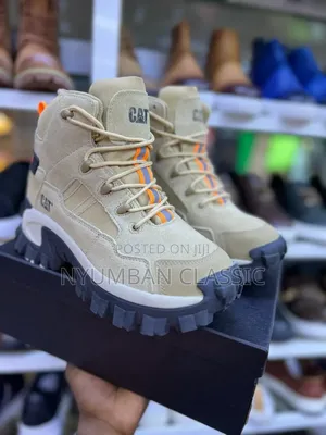 Latest Caterpillar Boots