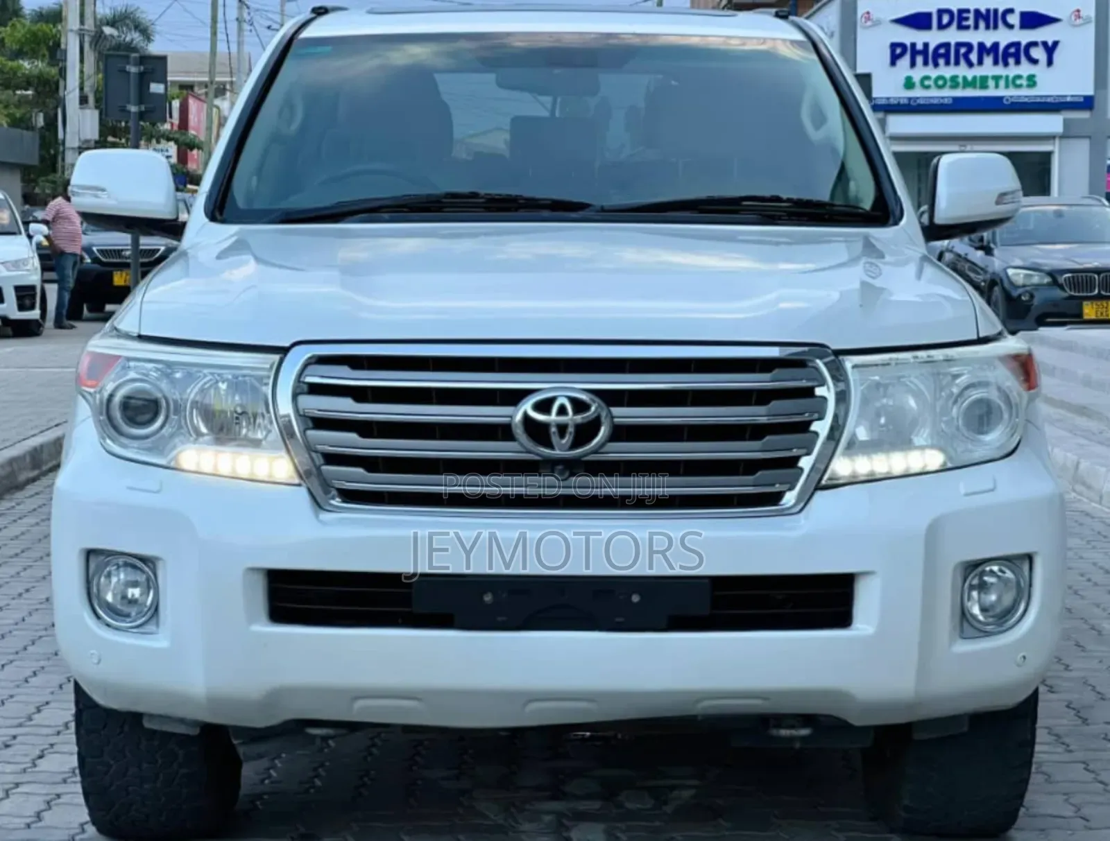 Toyota Land Cruiser 2014 Pearl