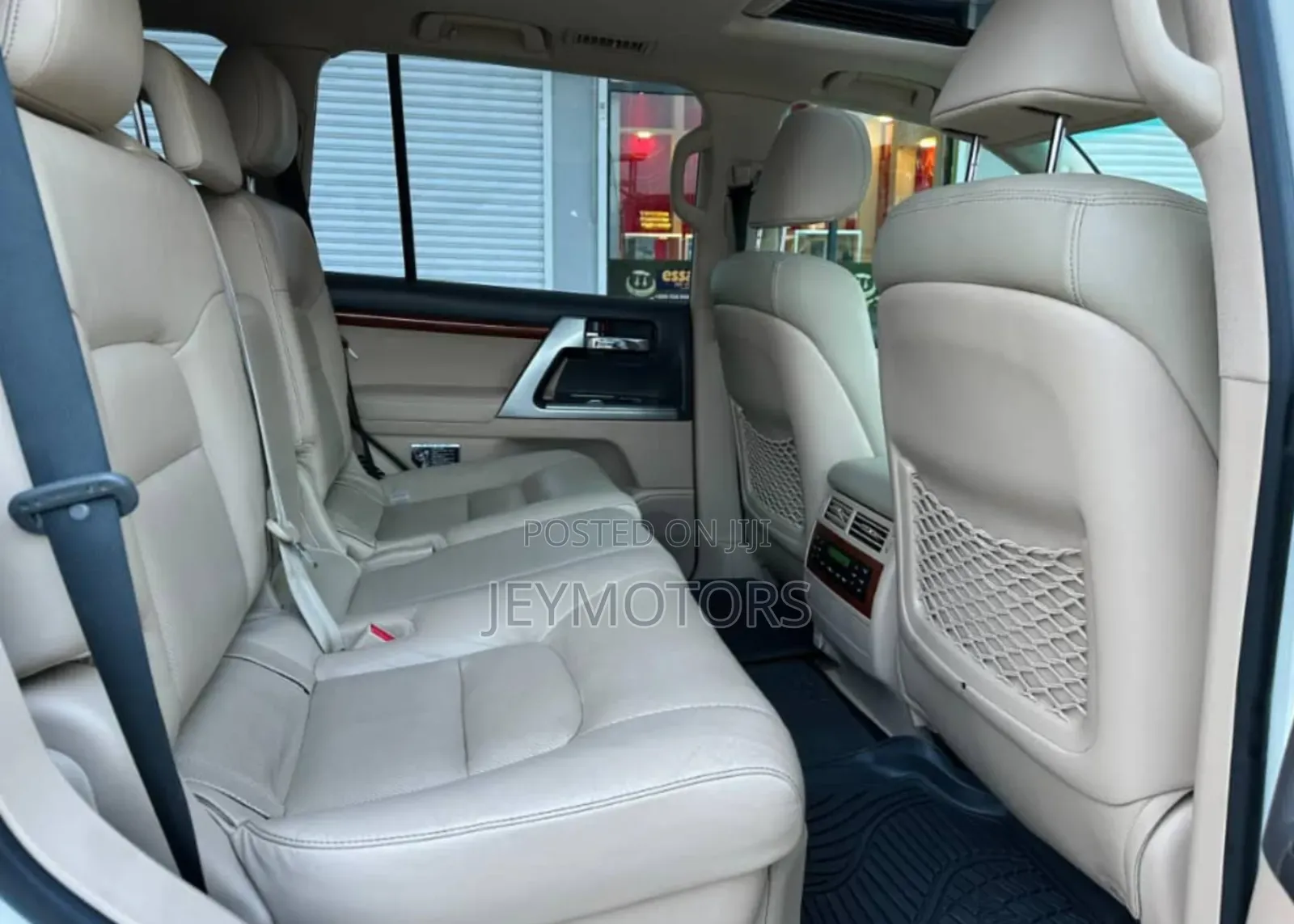 Toyota Land Cruiser 2014 Pearl