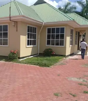 3bdrm House in Mbweni Mpiji for rent