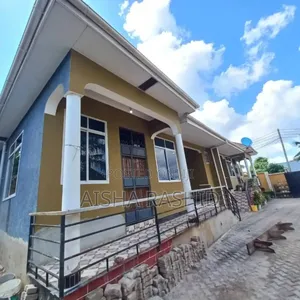 2bdrm Apartment in Kimara for rent