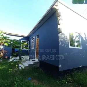 1bdrm Apartment in Kimara for rent