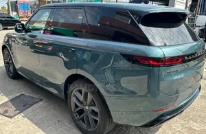 Land Rover Range Rover Sport 2022 Green