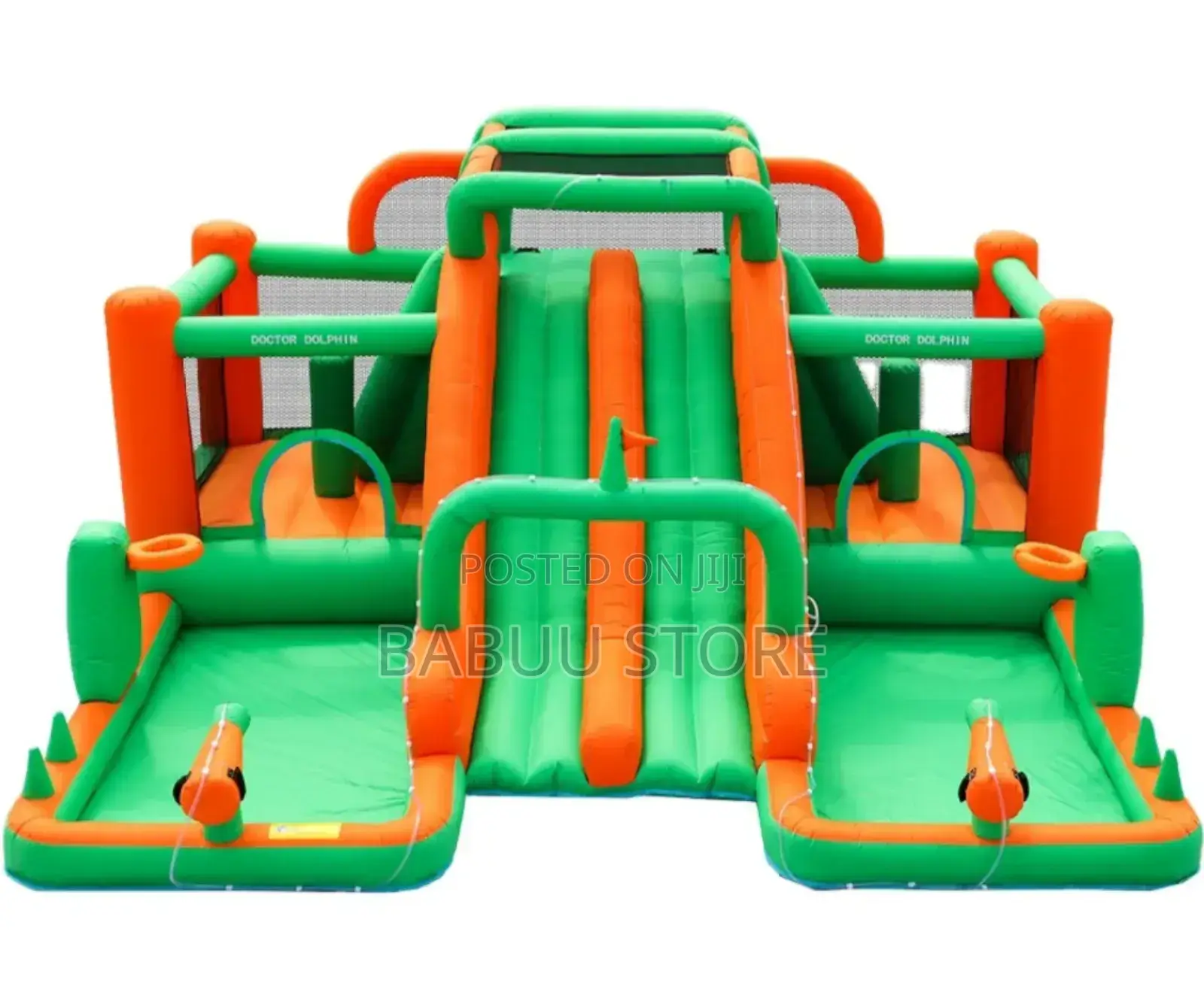 Ni Jumping Castle Yenye Michezo Ya Watoto