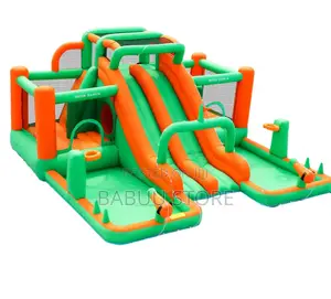 Ni Jumping Castle Yenye Michezo Ya Watoto