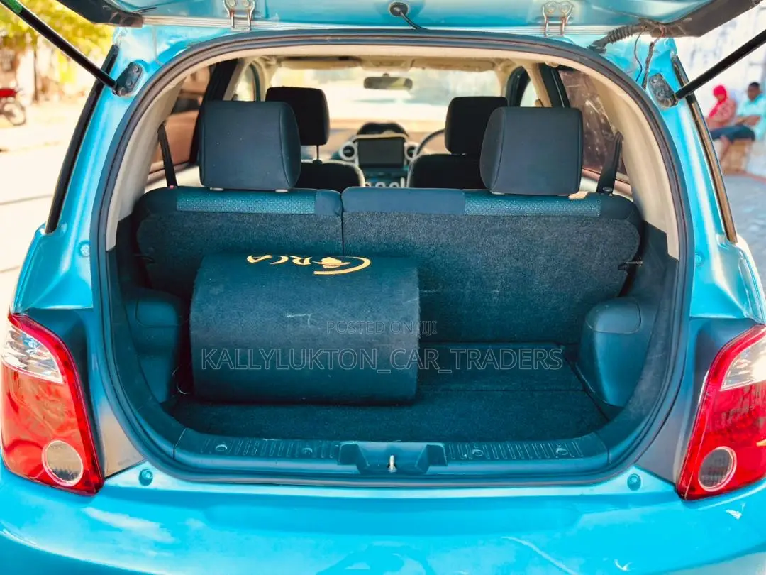 Toyota IST 2005 Blue