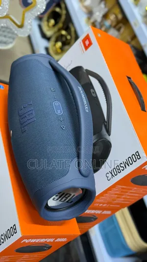 JBL Boomsbox 3