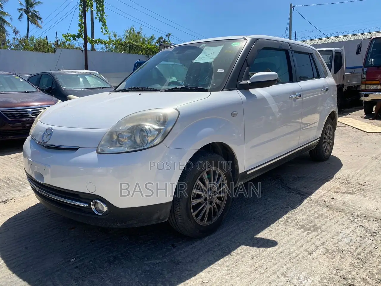 Mazda Verisa 2010 White
