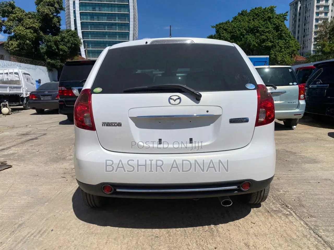 Mazda Verisa 2010 White