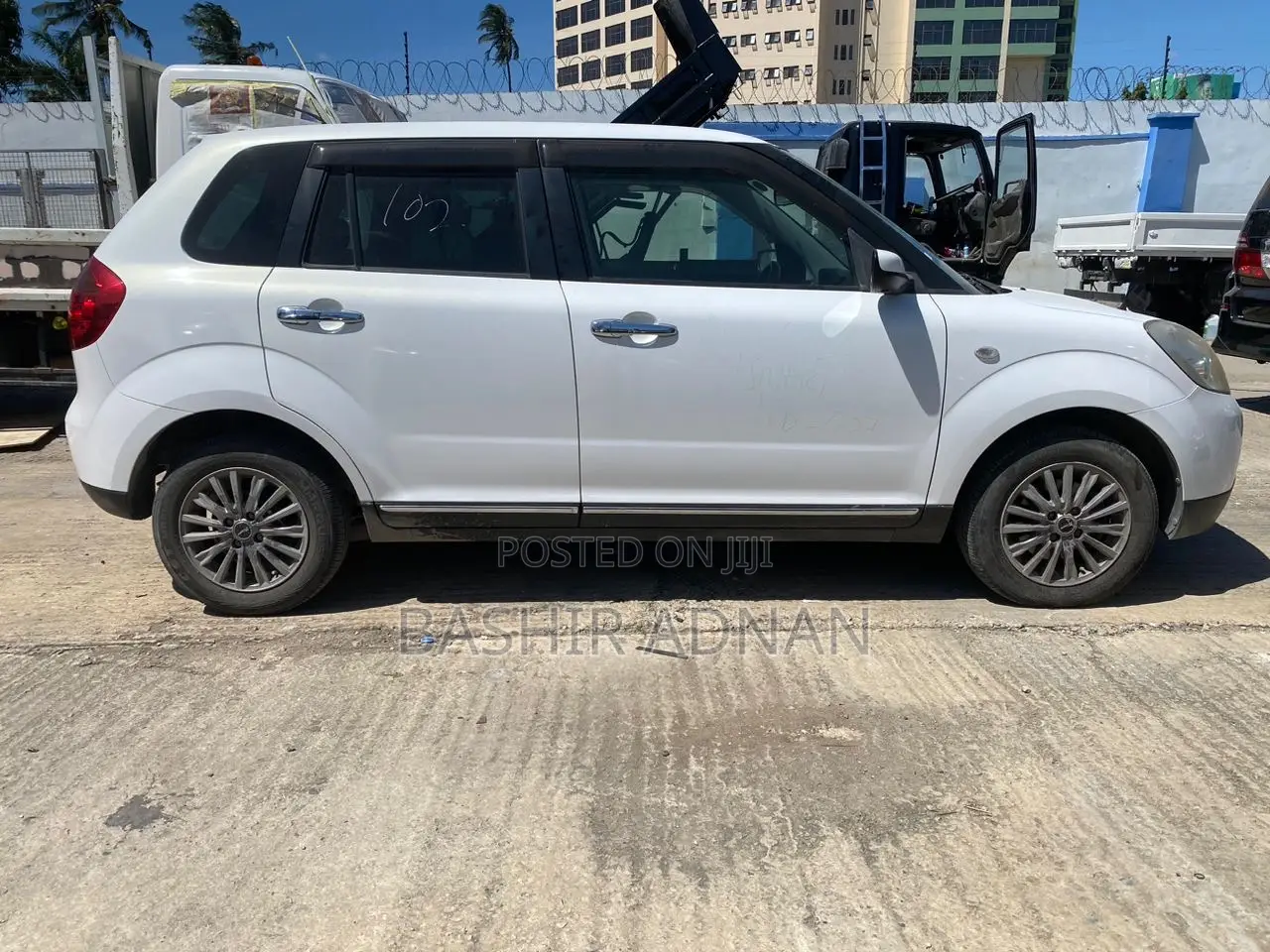 Mazda Verisa 2010 White