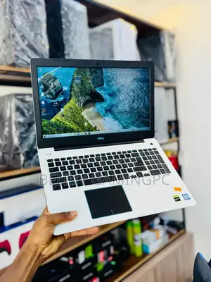 Laptop Dell G15 5511 16GB Intel Core I7 SSD 512GB