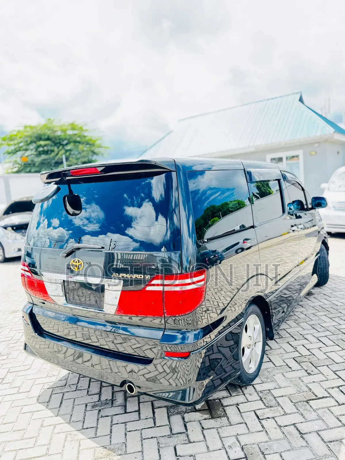 Toyota Alphard 2006 Black