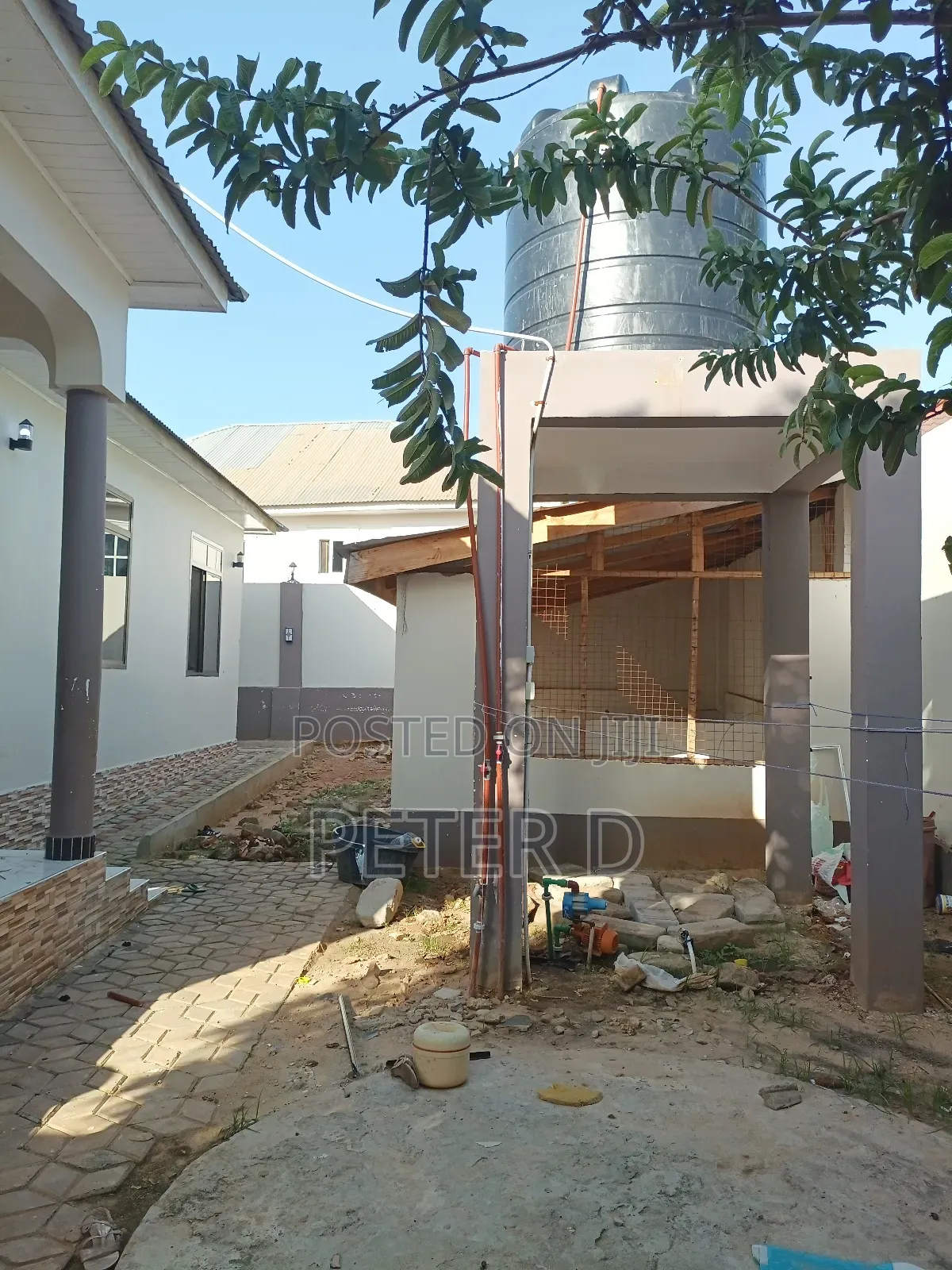 3bdrm House in Mbezi for rent