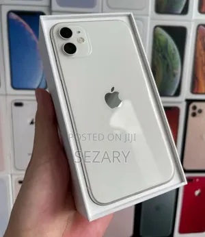 New Apple iPhone 11 128 GB White