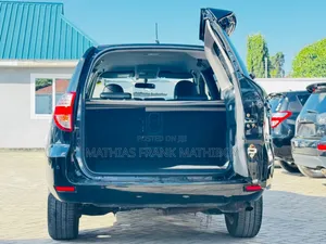 Toyota Vanguard 2009 Black