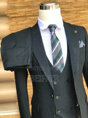 Nyeusi Chengachenga | Black Suits