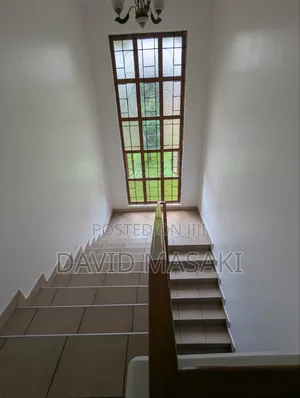 5bdrm House in The Place, Oyster Bay for rent