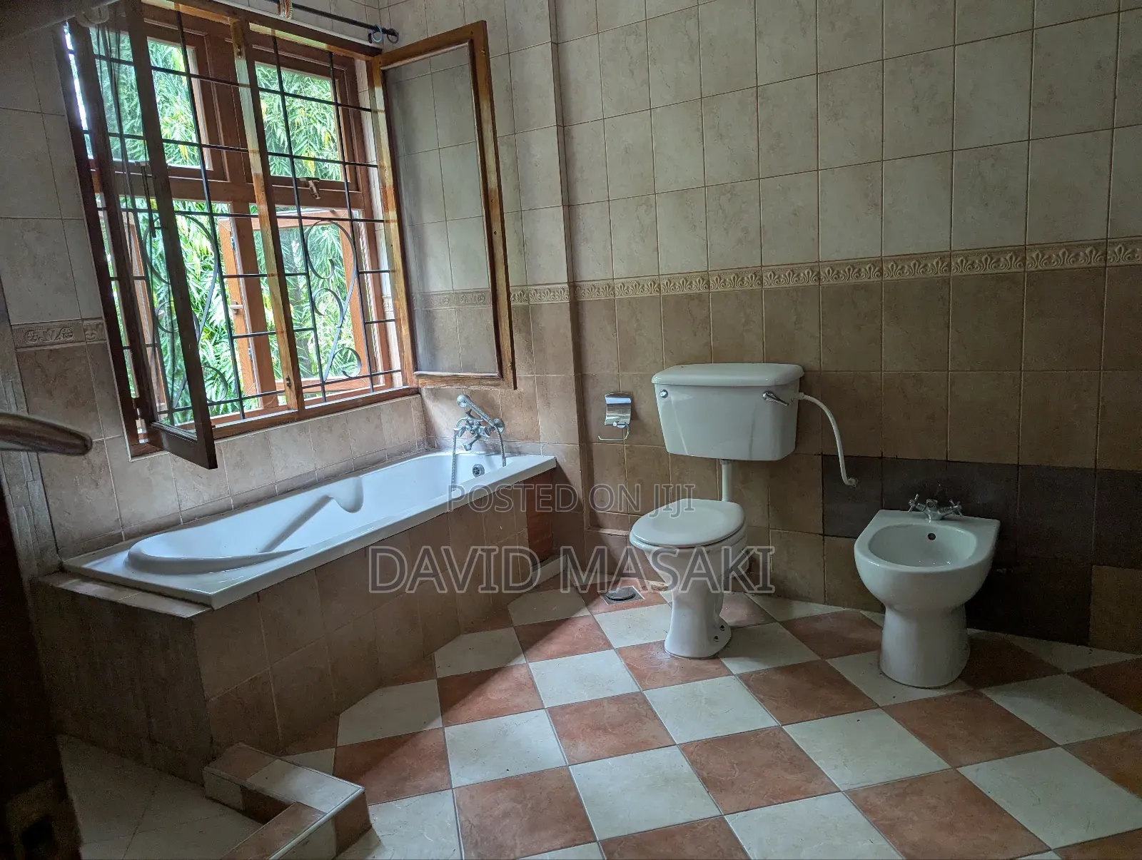 5bdrm House in The Place, Oyster Bay for rent