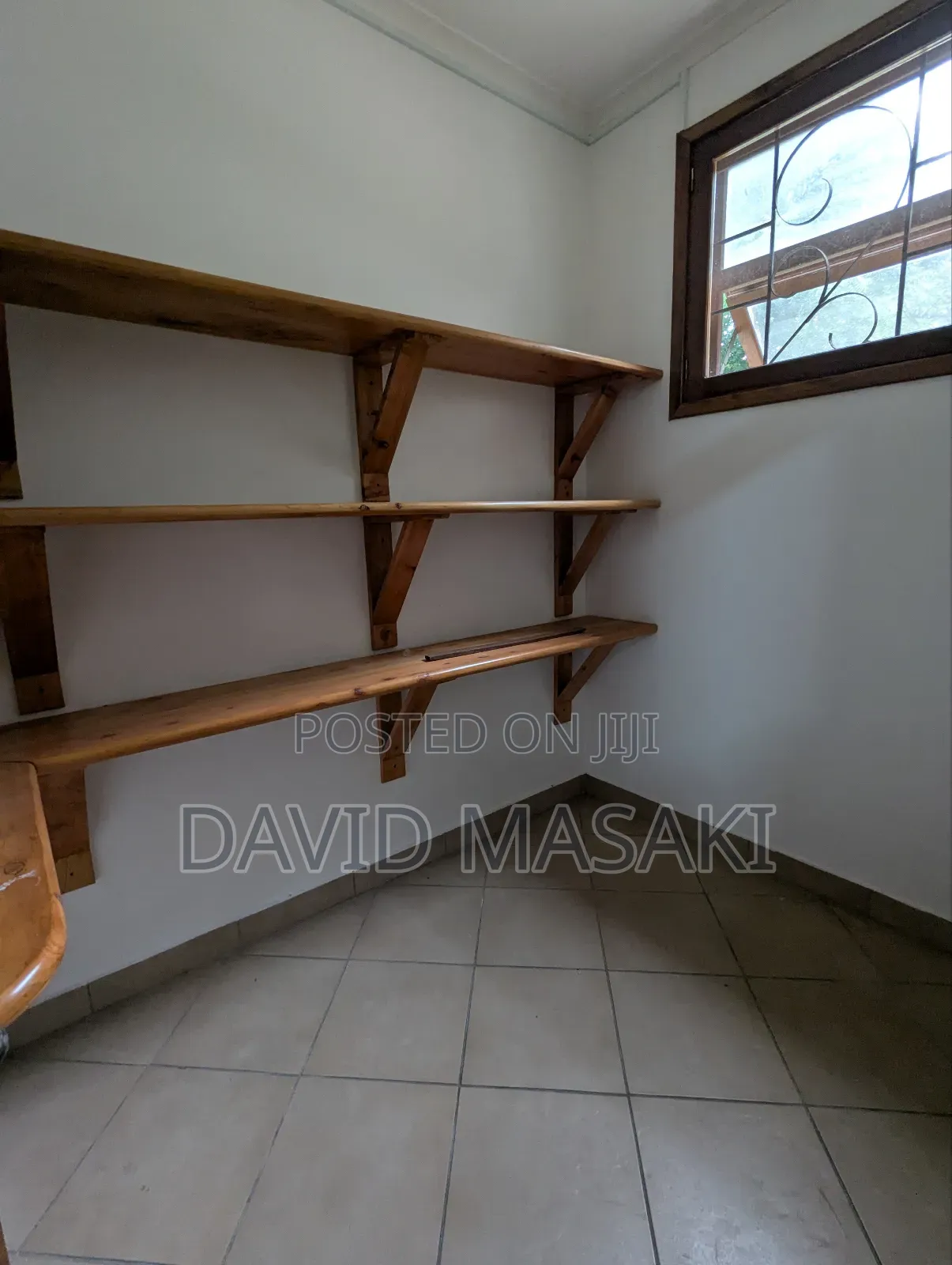 5bdrm House in The Place, Oyster Bay for rent